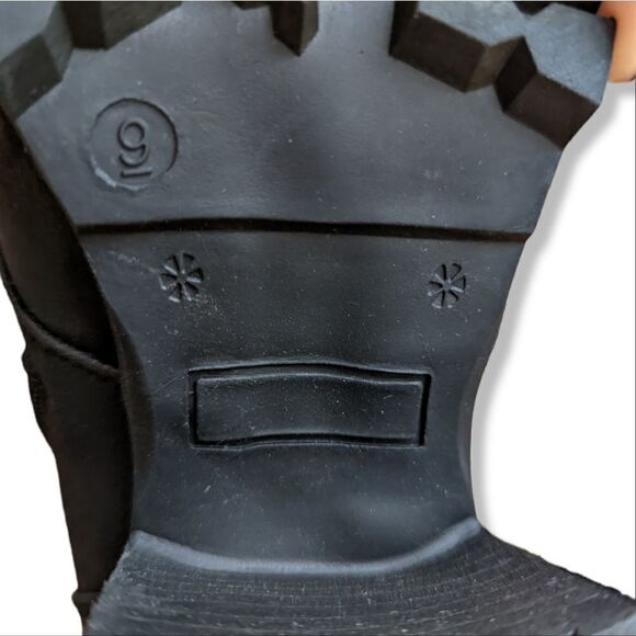 Steve Madden Women's Faux Fur Lined Chunky Heeled Boot sz‎ 9 black - Picture 12 of 14